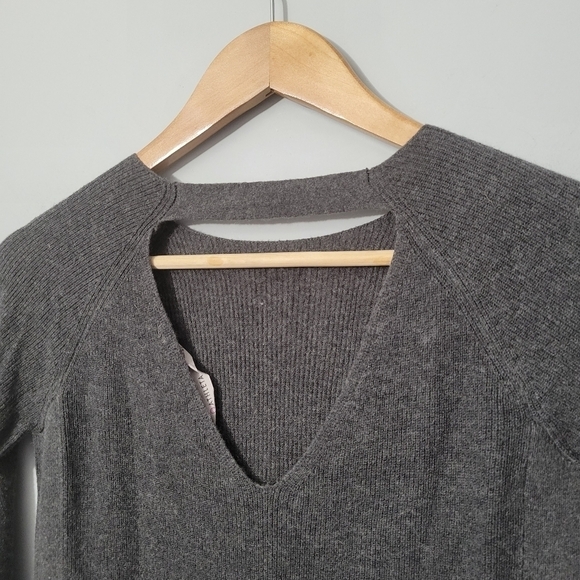Athleta Gray Cashmere Blend Back Cutout Sweater - Picture 6 of 9